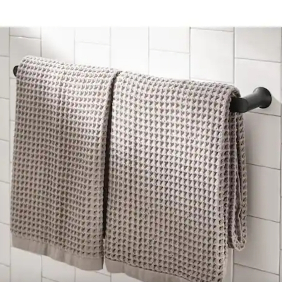 MOEN Genta 24" Towel Bar Matte Black NWT - Picture 2 of 6